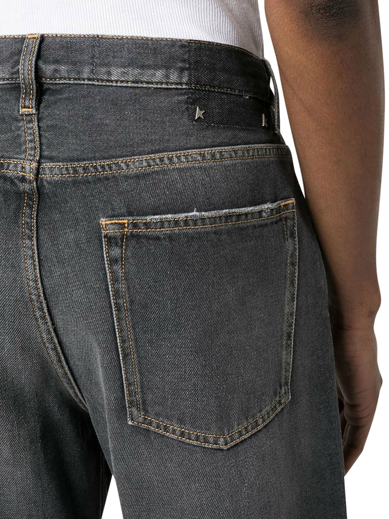 JEANS WITH A STONEWASHED EFFECT