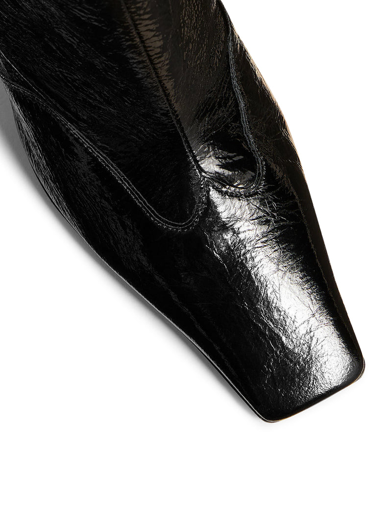 THE NEVADA STRETCH HIGH BOOT in Black Crinkled Leather