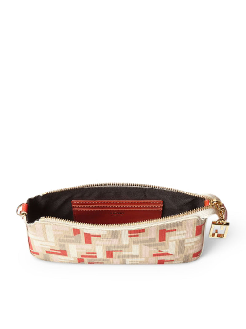 POUCH WITH FABRIC CHAIN