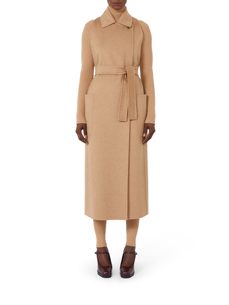 SLEEVELESS CAMEL COAT