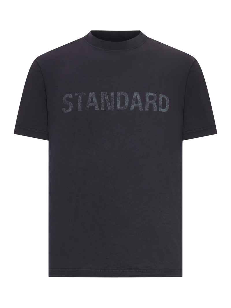 STANDARD REGULAR FIT T-SHIRT IN BLACK DÉLAVÉ