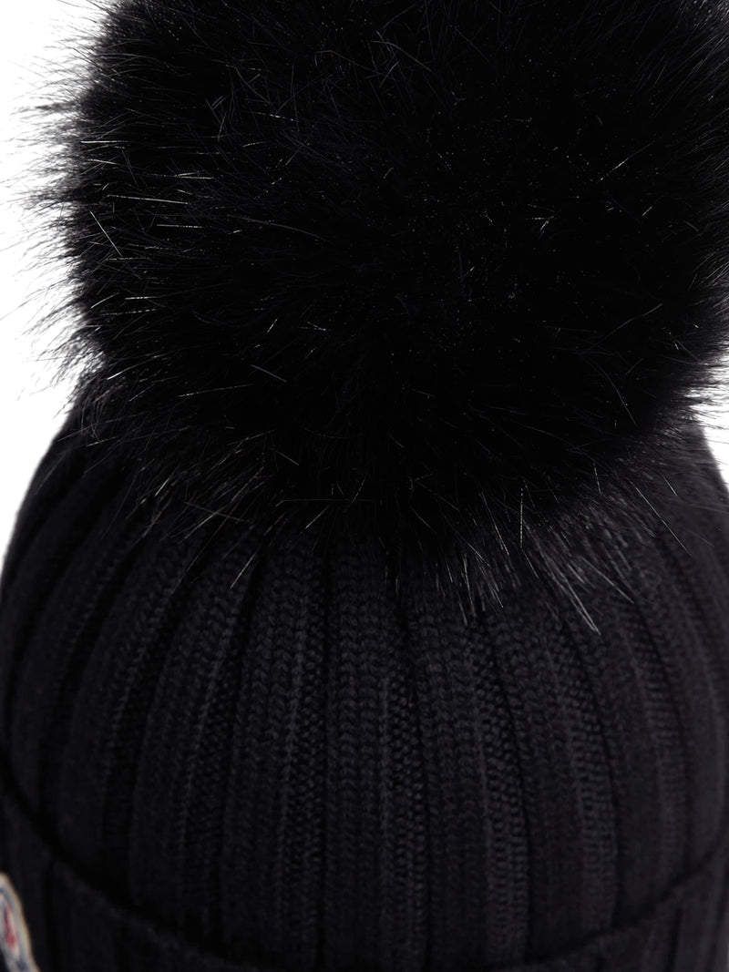 WOOL HAT WITH POMPOM