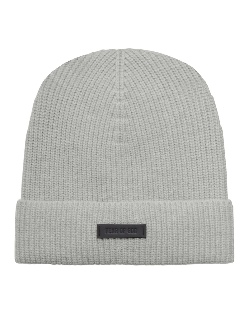 KNITTED HAT WITH LOGO