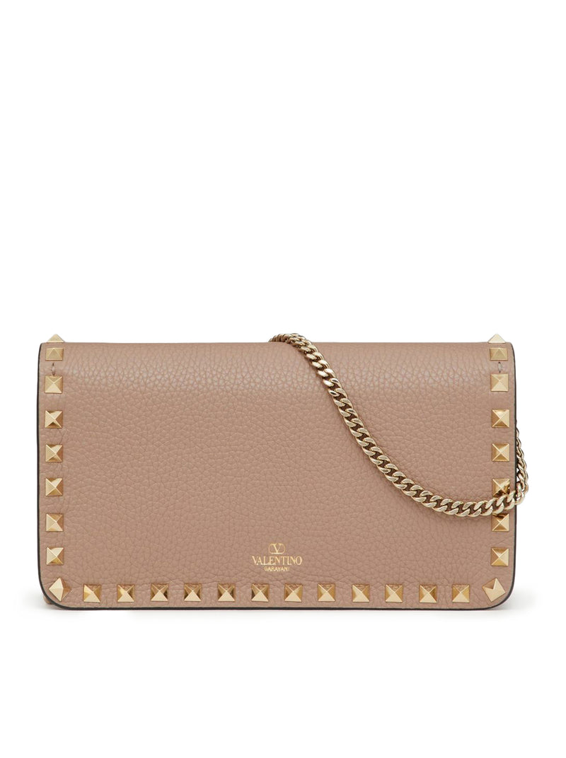 ROCKSTUD CHAIN POUCH IN GARNET CALFSKIN