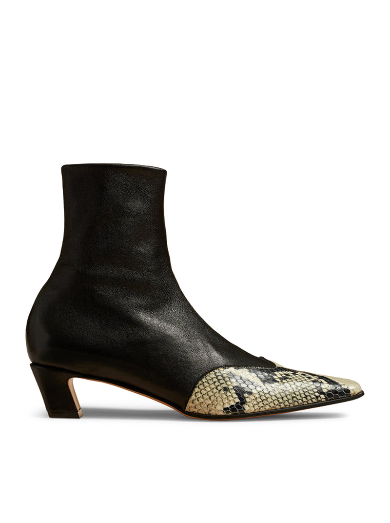 NEVADA STRETCH LOW BOOT