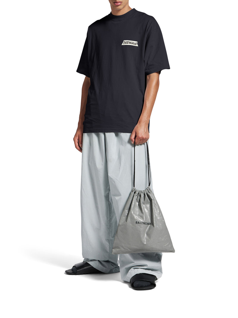 MEN`S MEDIUM FIT MASKING TAPE T-SHIRT