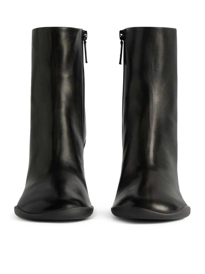 SHIBUYA 80MM SHINY SHEEPSKIN ANKLE BOOTS