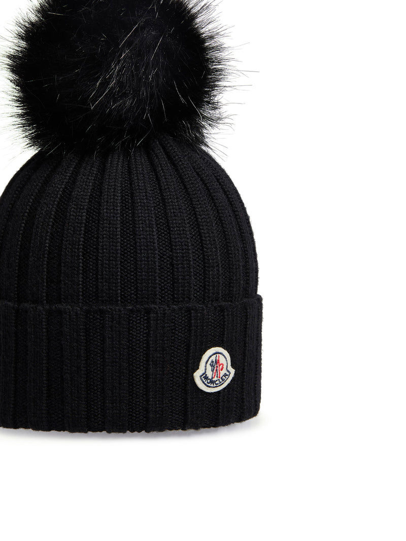 WOOL HAT WITH POMPOM