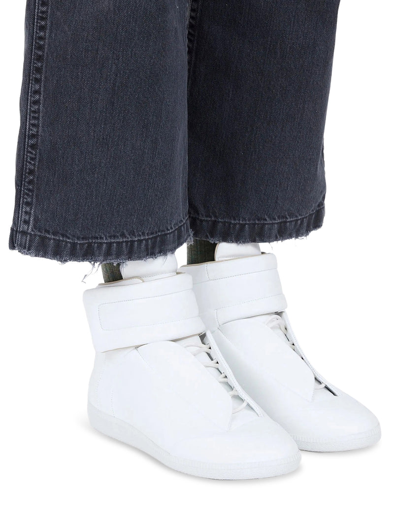FUTURE SNEAKERS