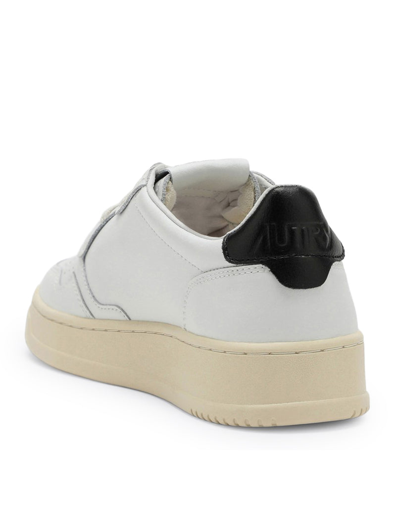 MEDALIST LOW SNEAKERS IN BLACK AND WHITE LEATHER