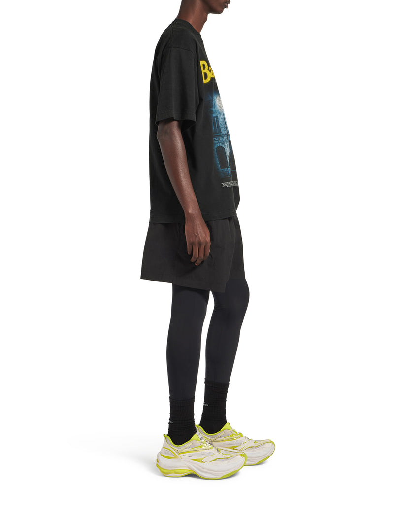 THE ADDRESS MEDIUM FIT T-SHIRT IN WASHED BLACK