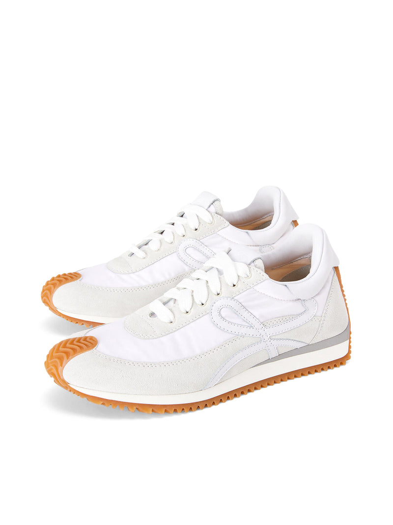 FLOW RUNNER SNEAKERS