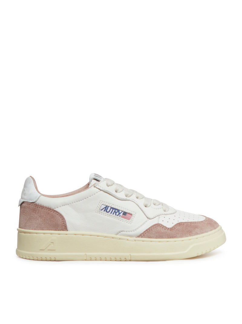 MEDALIST LOW SNEAKERS IN WHITE GOAT LEATHER AND PINK SUEDE