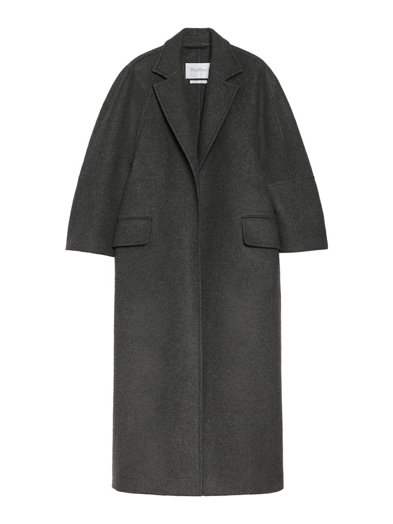 Oversized wool and cashmere coat