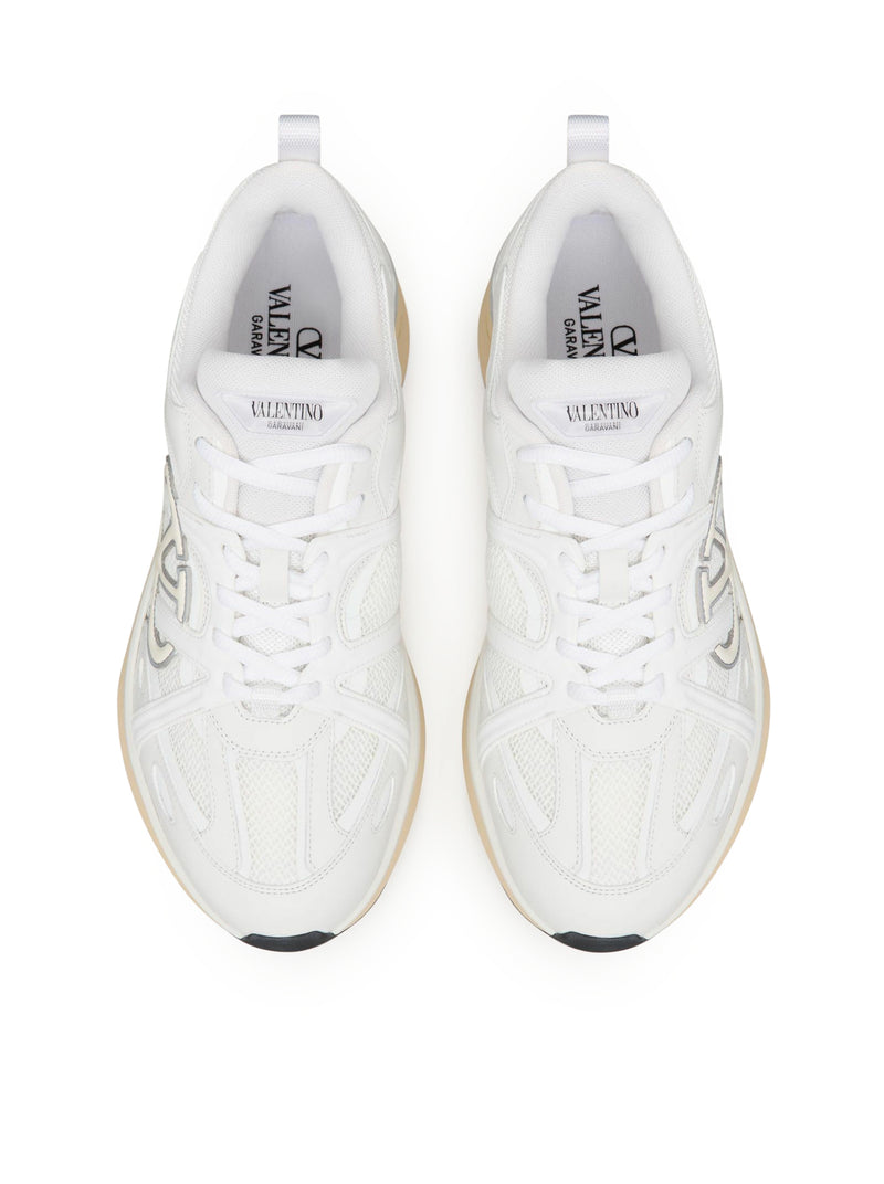 LOW TOP VLOGO EASYJOG SNEAKERS IN CALFSKIN AND FABRIC