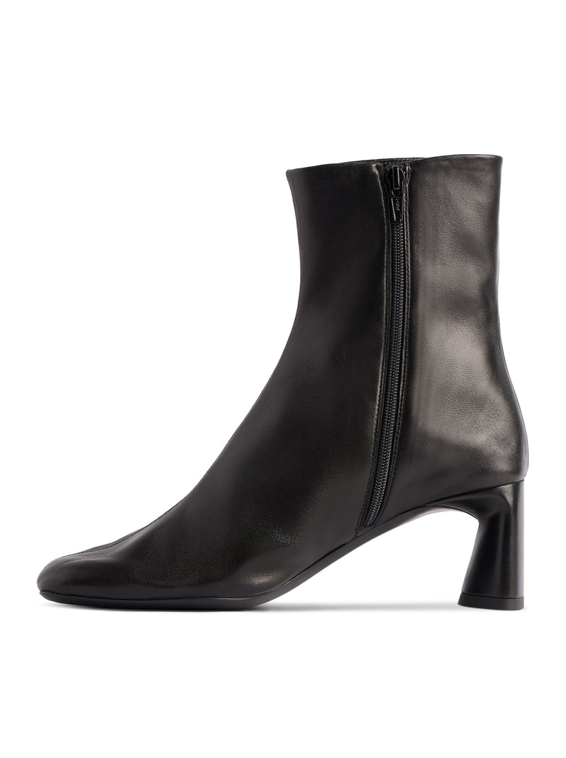 WOMEN`S DUTY FREE 60MM BOOT IN BLACK