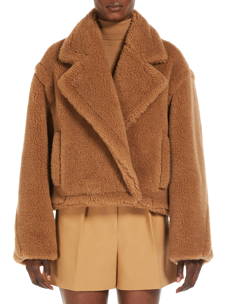 TEDDY BEAR ICON COAT CROP IN CAMEL