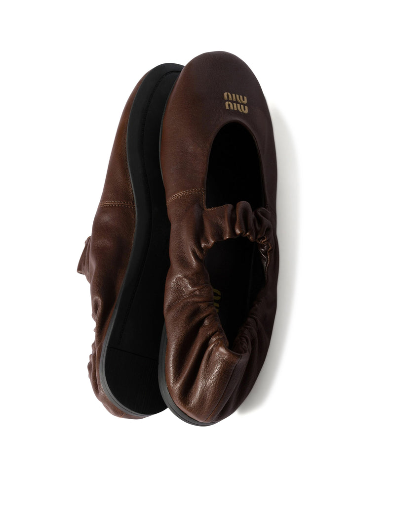 LEATHER BALLERINAS WITH LOGO