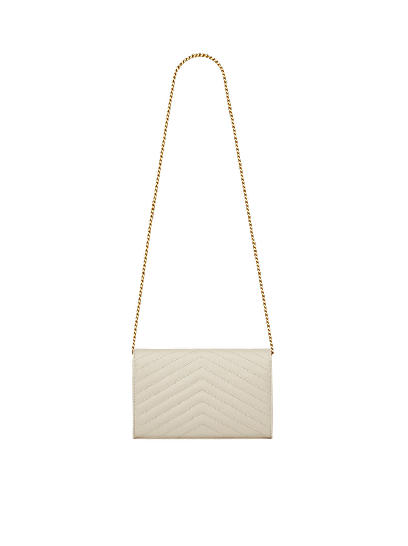 CLASSIC CASSANDRE CHAIN POUCH IN GRAIN DE POUDRE LEATHER