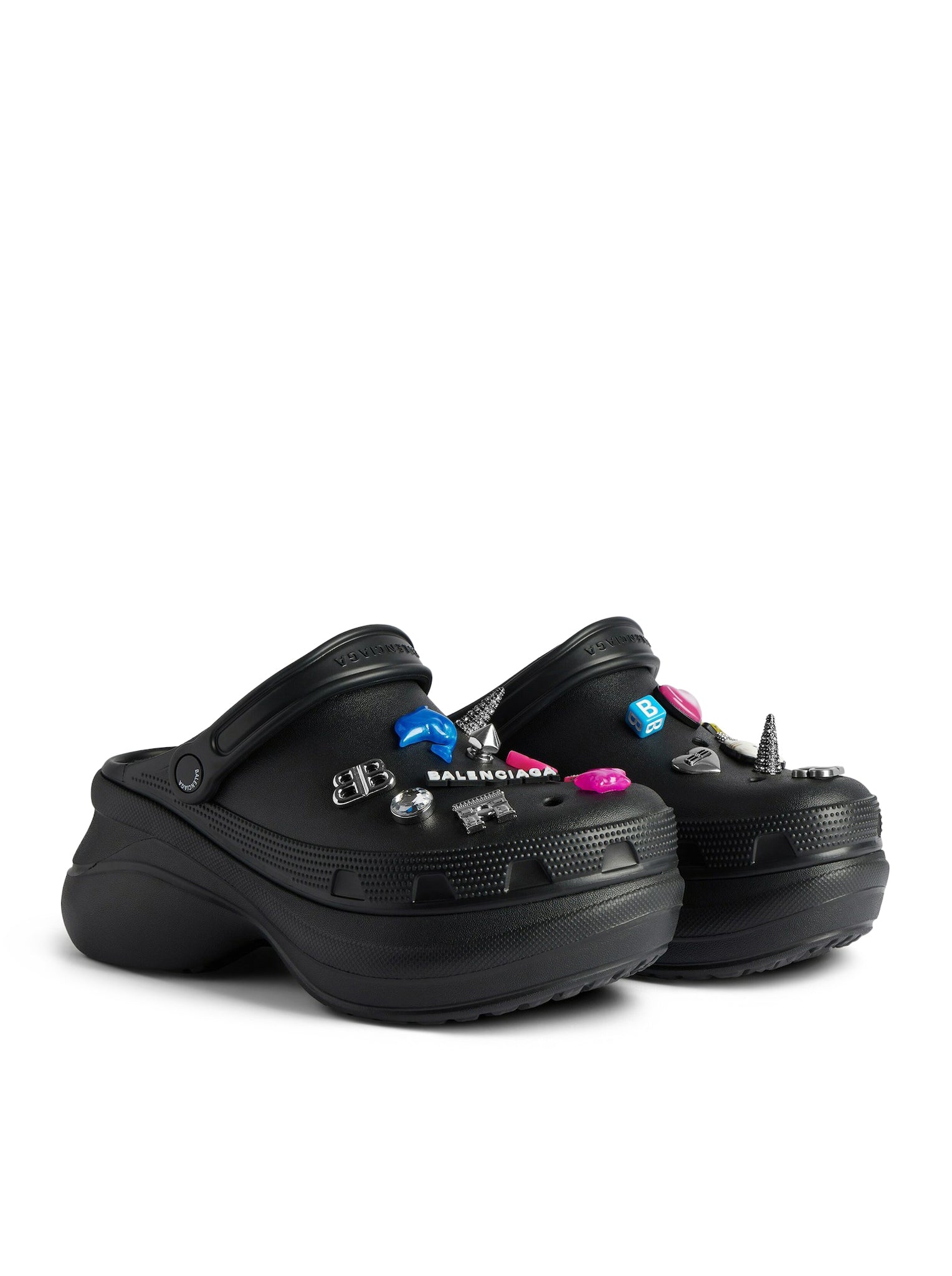 CROCS™ JIBBITZ™ SABOT FOR WOMEN IN BLACK