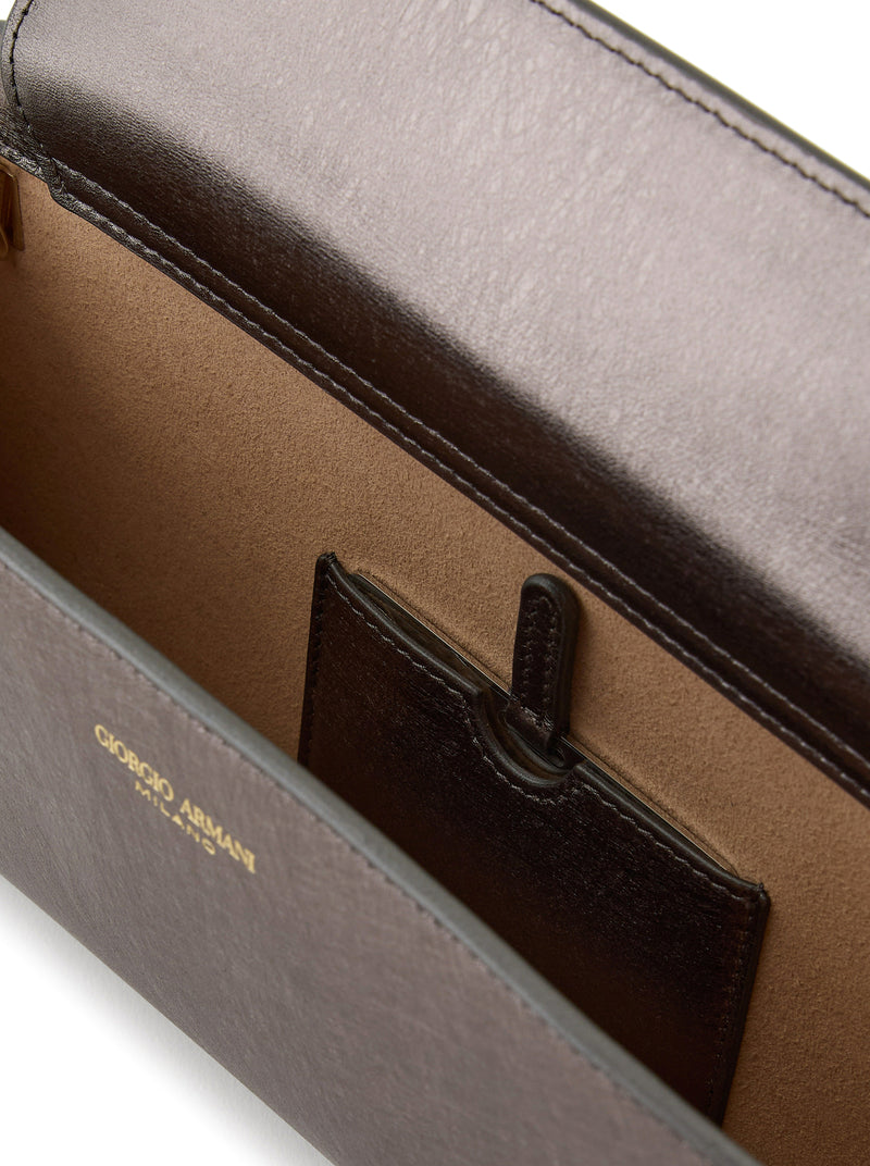 HORIZONTAL CLUTCH THE FIRST IN LAMINATED LEATHER