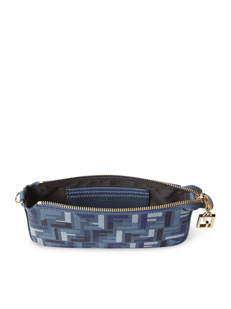 POUCH WITH FABRIC CHAIN