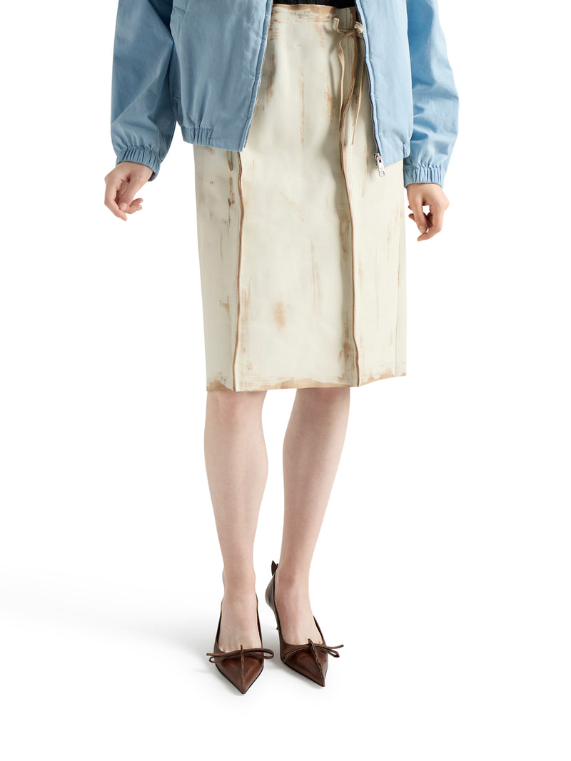 DÉCOLLETÉ IN ANTIQUE LEATHER