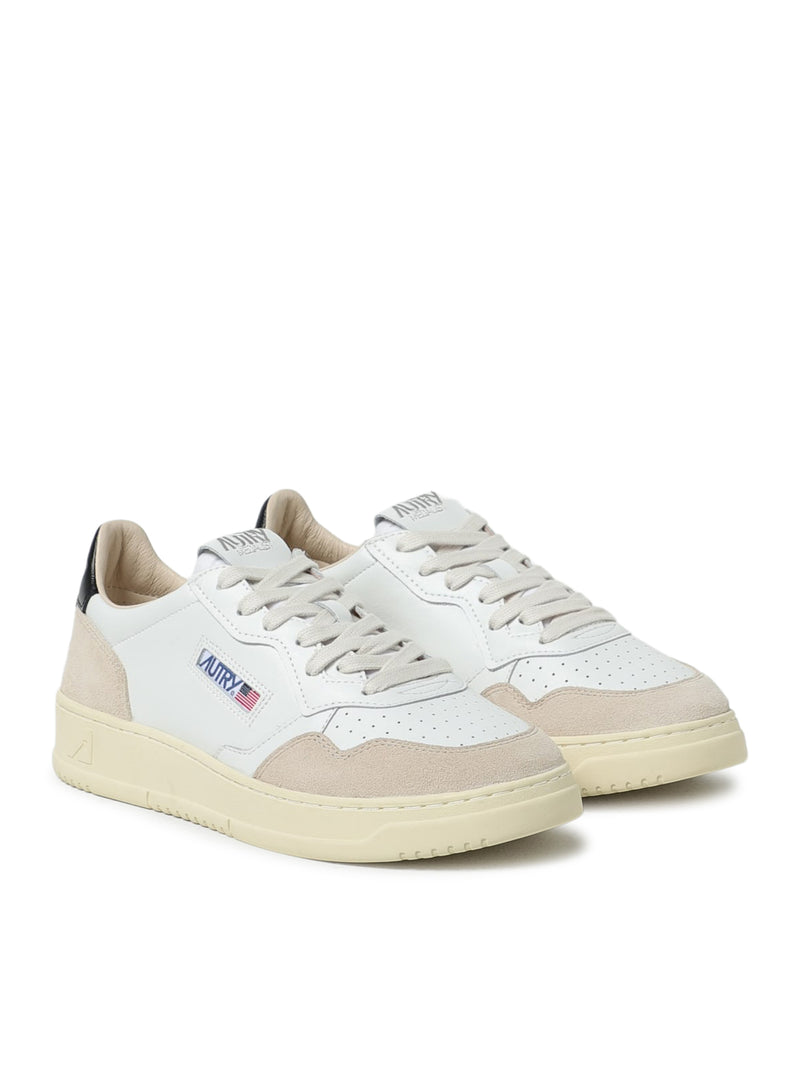 MEDALIST LOW SNEAKERS