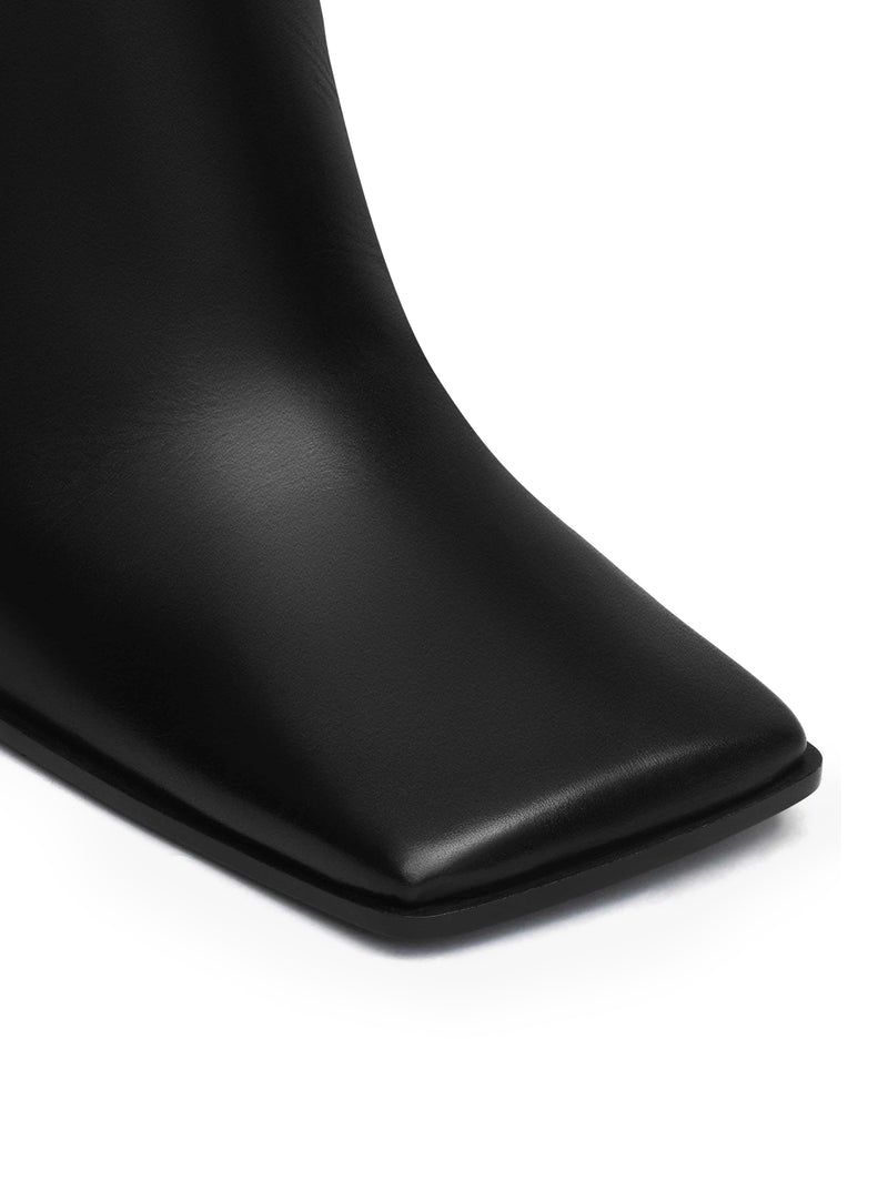 SQUARE LEATHER ANKLE BOOTS