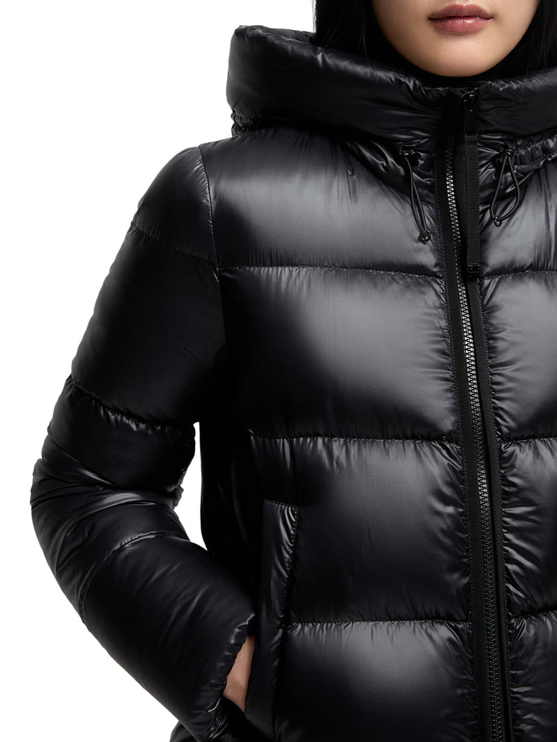 SERITTES SHORT DOWN JACKET WITH HOOD