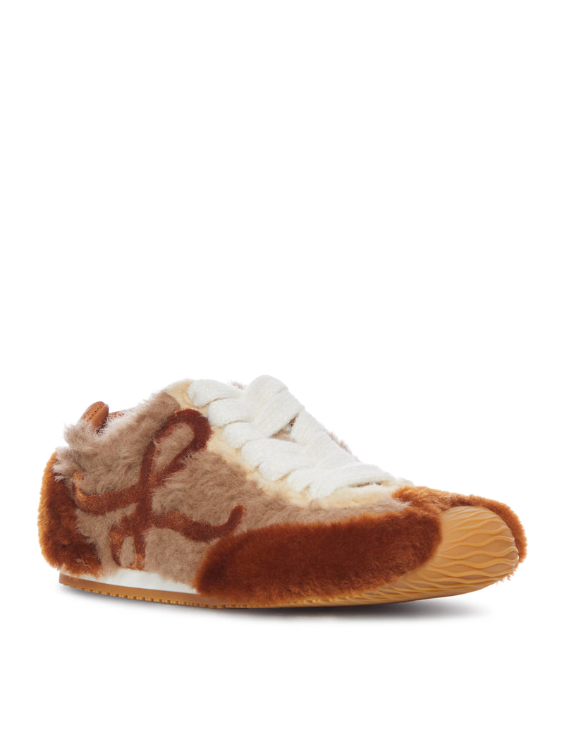 BALLET RUNNER 2.0 SNEAKERS IN SHEARLING
