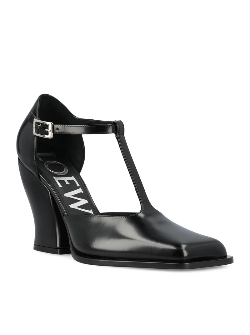 T-BAR WAVE DÉCOLLETÉ IN BRUSHED CALFSKIN