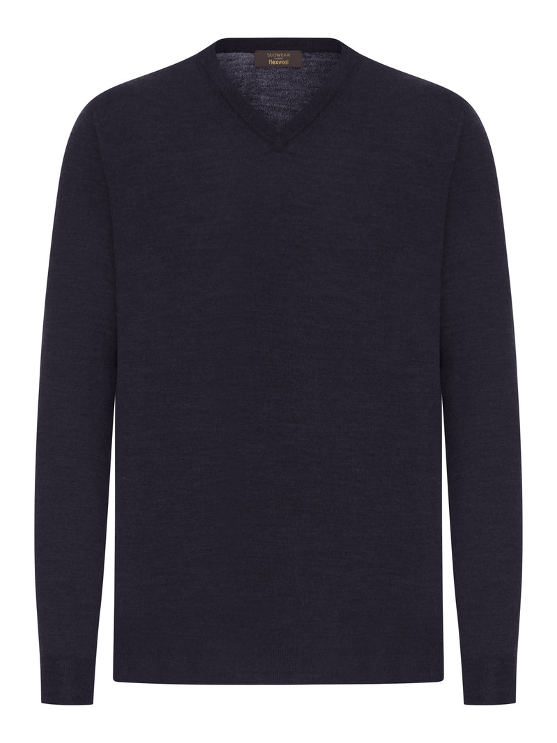 V-NECK SWEATER IN FINE COMBED WOOL