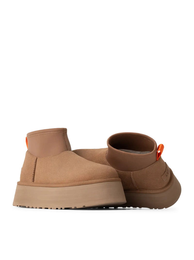 CLASSIC MINI DIPPER ANKLE BOOTS