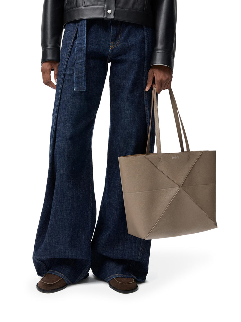 MEDIUM PUZZLE FOLD HORIZONTAL TOTE BAG IN GRAINED CALFSKIN