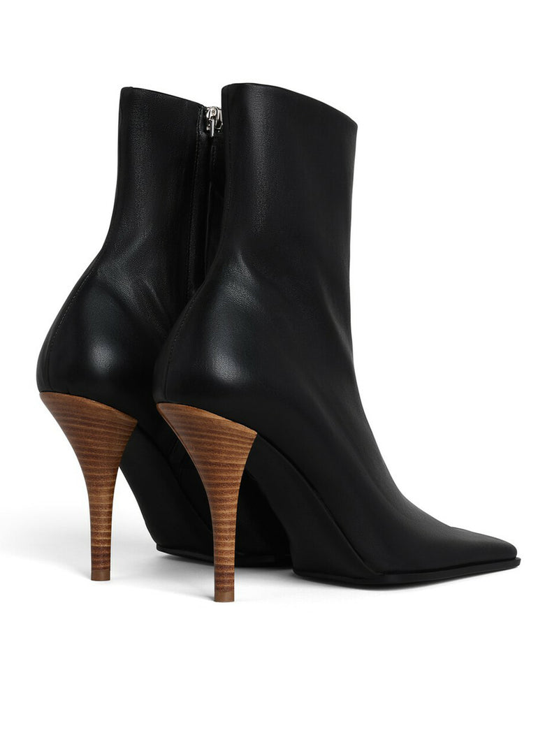 SQUARE LEATHER BOOTS