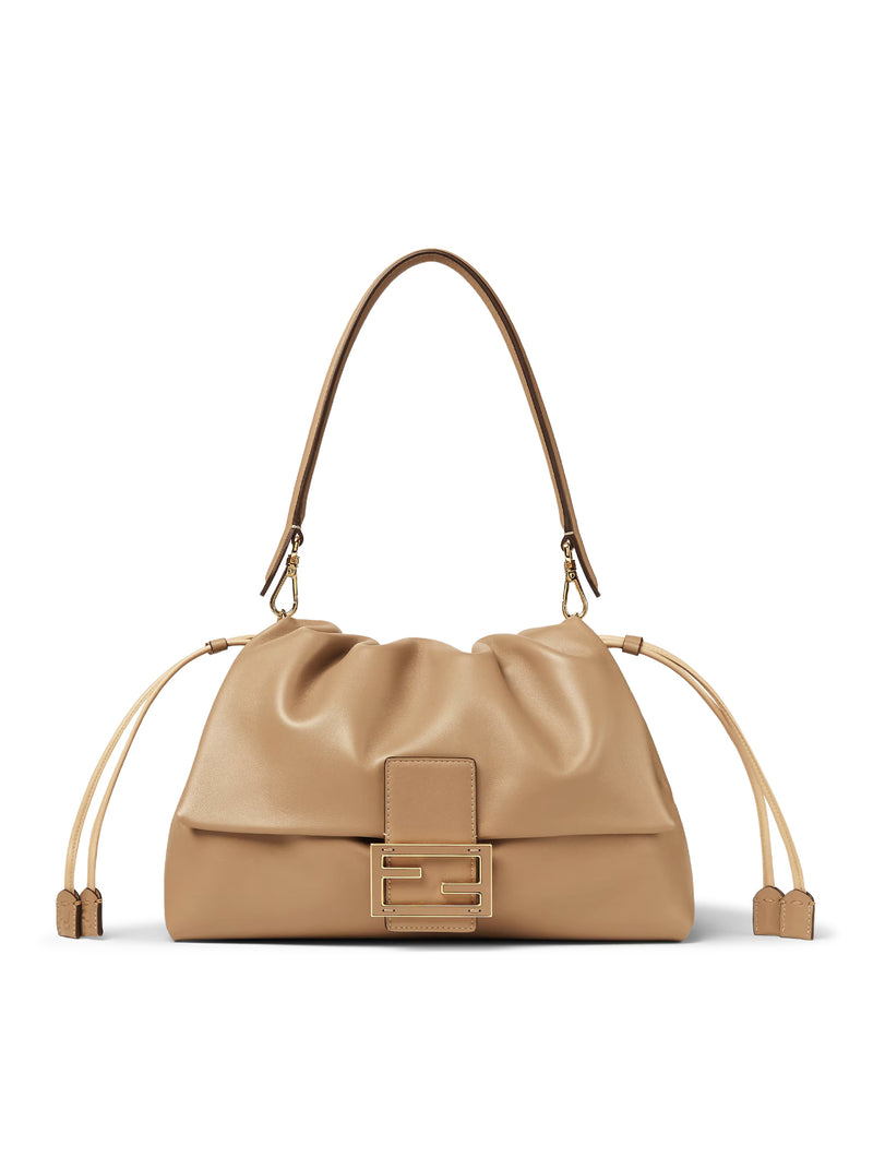 LARGE BAGUETTE MOM BAG IN NAPPA