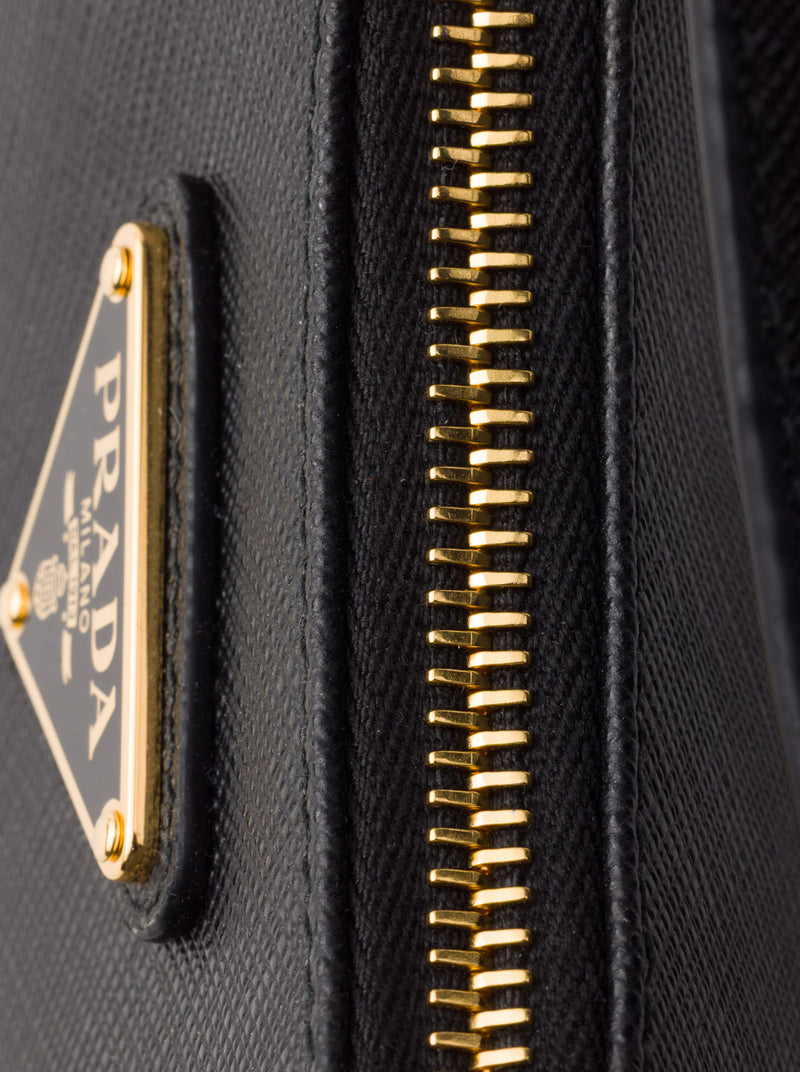 PRADA RE-EDITION 2005 MINI BAG IN SAFFIANO