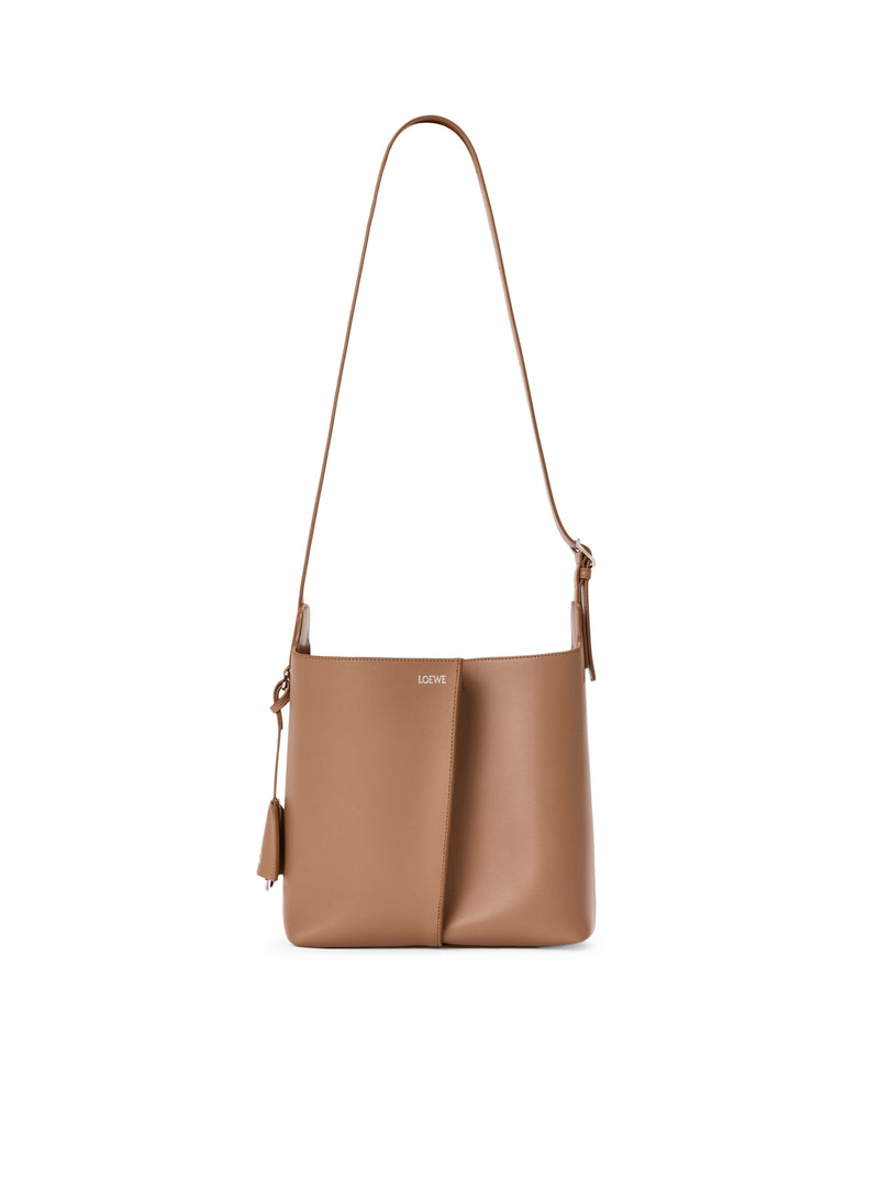 BILBAO MEDIUM BUCKET BAG IN SMOOTH CALFSKIN