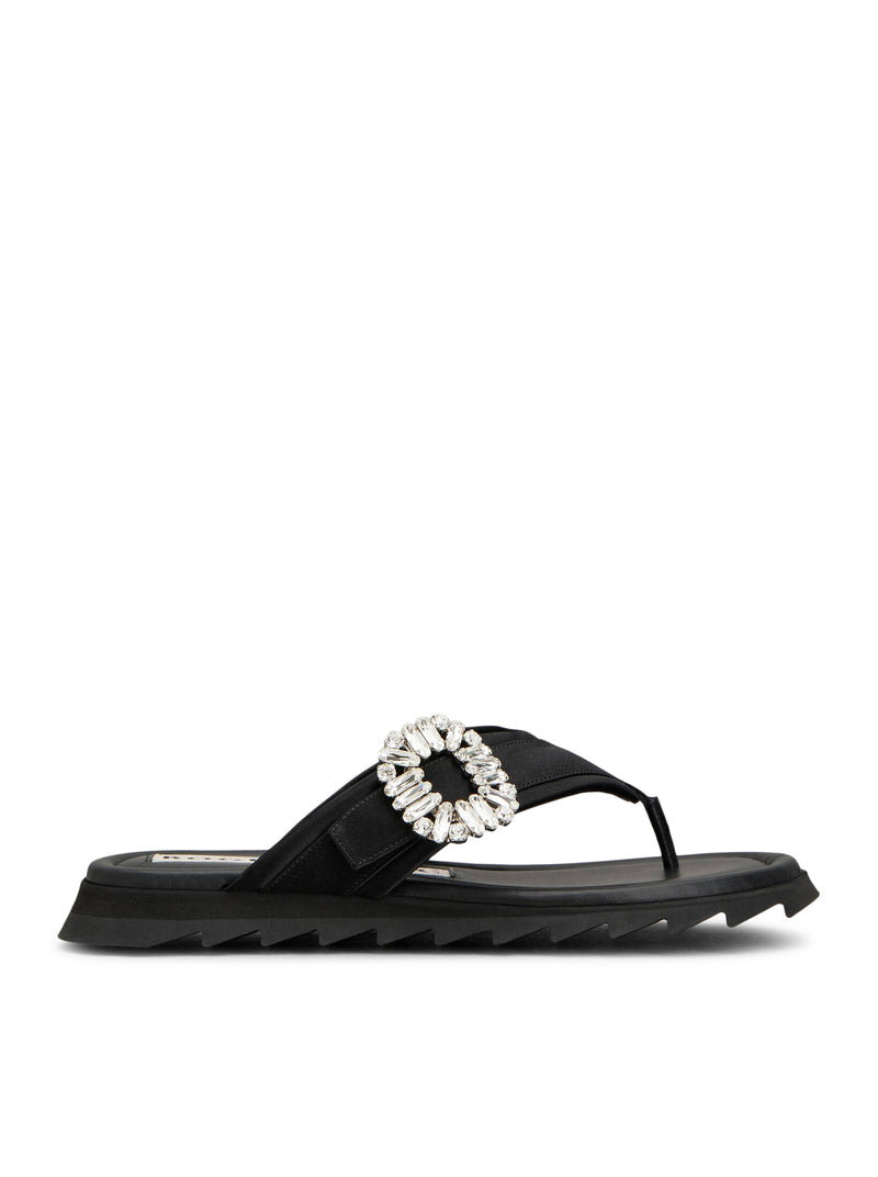 SLIDING FLIP FLAT IN SATIN