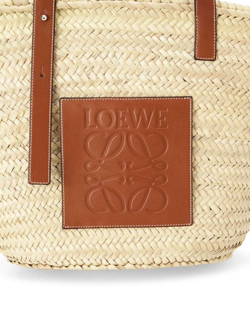 Basket bag in palm leaf and calfskin